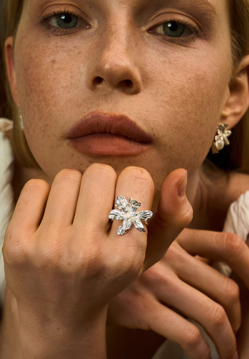 Twin Blossom Iris Ring